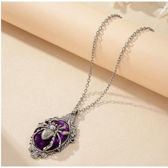 Spider Pendant Necklace Gothic Style Silver Tone & Violet - Picture 2 of 3